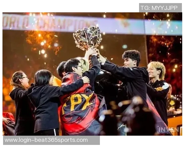 实时新闻深入解析FPX战队实力表现与数据分析的背后故事